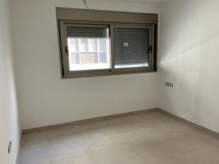 Piso en venta en Salamanca - Uruguay - Las Mimosas en Santa Cruz de Tenerife