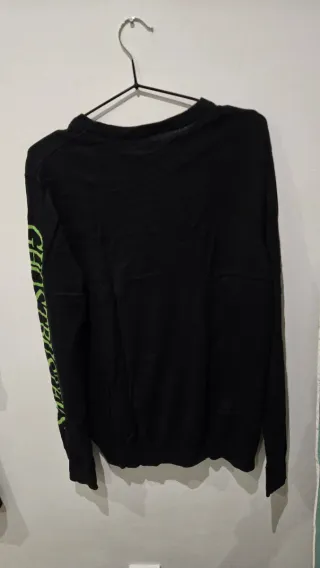 Suéter Negro con Slimer de Cazafantasmas