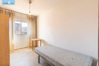 Piso en venta en Polígono Cartuja – La Paz en Granada