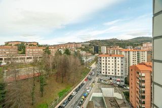 Piso en venta en Txurdinaga en Bilbao