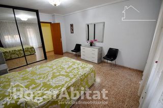 Piso en venta en Piscinas en Villarreal