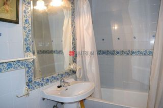 Piso en venta en Ensanche - Sar en Santiago de Compostela