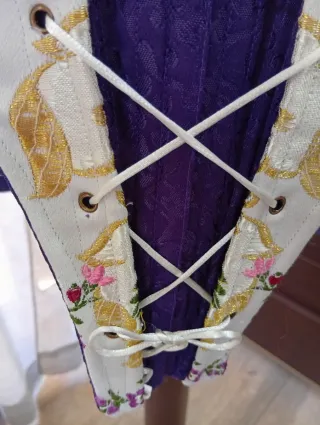 Traje de huertana. Coteta, falda y manteletas