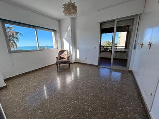 Piso en venta en El Candado - El Palo en Málaga