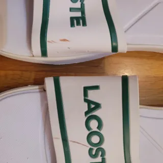 Chanclas Lacoste Blancas y Verdes