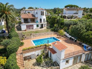 Chalet en venta en Can Semi - Mas Nou - Mas Ros en Castell-Platja d´Aro