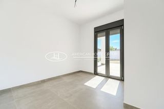 Chalet en venta en La Banda - Campo de Fútbol en Chiclana de la Frontera