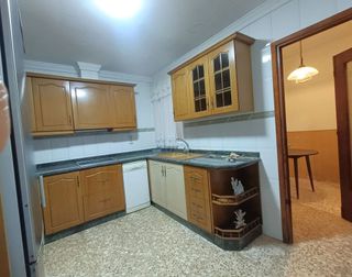 Casa adosada en venta en Pego