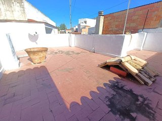 Casa adosada en venta en Pego