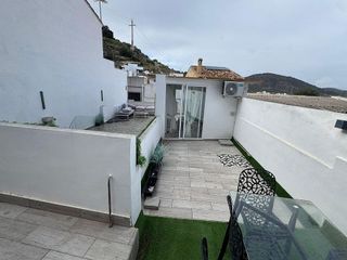 Casa adosada en venta en Centro - El Castillo en Sagunto