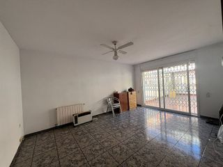 Casa pareada en venta en Roc Blanc en Terrassa