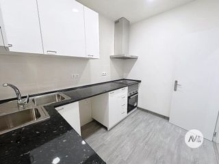 Piso en venta en El Raval en Barcelona