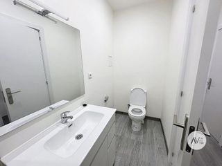 Piso en venta en El Raval en Barcelona