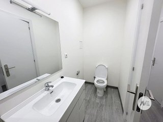 Piso en venta en El Raval en Barcelona