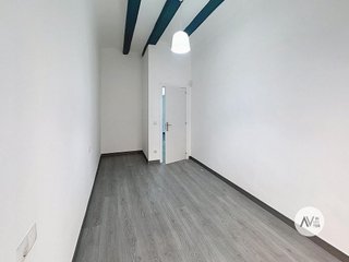 Piso en venta en El Raval en Barcelona