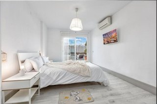 Piso en venta en Nueva Andalucía centro en Marbella