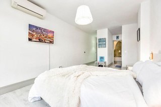Piso en venta en Nueva Andalucía centro en Marbella