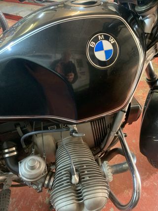 BMW R100R 1992 con maletas originales