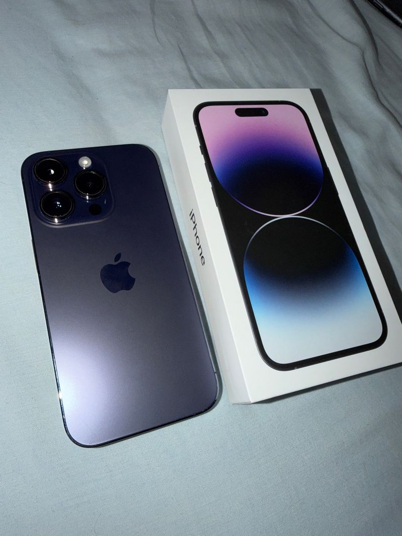 iPhone 14 Pro 128GB Morado Oscuro
