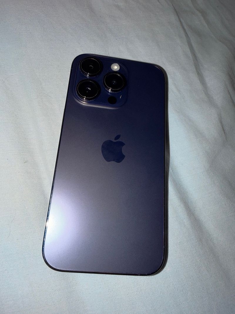 iPhone 14 Pro 128GB Morado Oscuro afbeelding 4