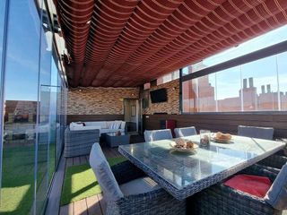 Dúplex en venta en Orcasitas en Madrid