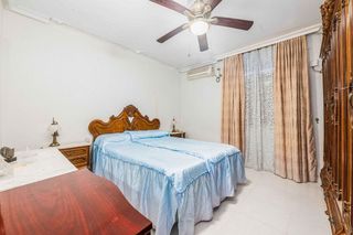 Piso en venta en Parque Alcosa - Jardines del Edén en Sevilla