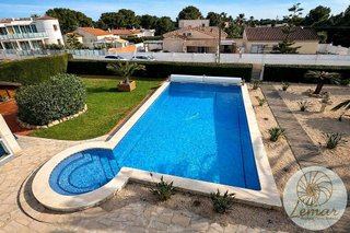 Chalet en venta en L'Ametlla de Mar en Ametlla de Mar, l´