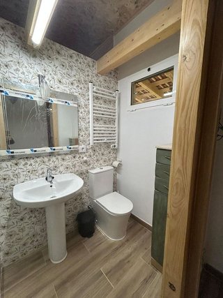 Chalet en alquiler en Brión