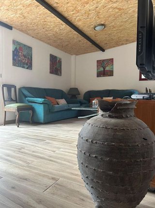 Chalet en alquiler en Brión