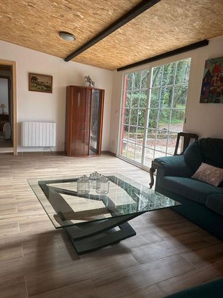 Chalet en alquiler en Brión