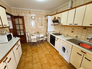 Casa adosada en venta en Venta de Baños