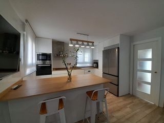 Casa pareada en venta en San Martín de la Vega