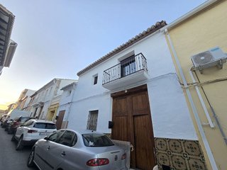 Casa adosada en venta en Turís