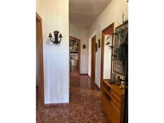 Chalet en venta en Urbanizaciones en Llíria