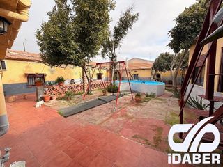 Chalet en venta en Añover de Tajo