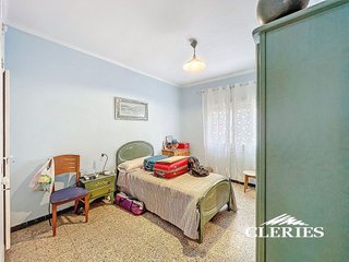 Casa adosada en venta en El Guinardó en Barcelona
