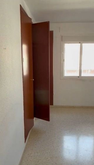 Piso en venta en Aljamar en Tomares