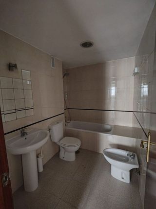 Piso en venta en Aljamar en Tomares