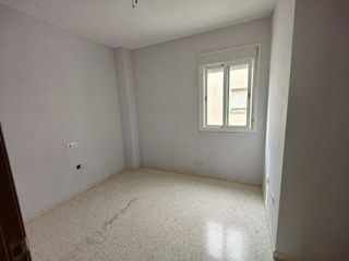 Piso en venta en Aljamar en Tomares