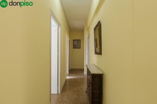 Piso en venta en Barrio de Zaidín en Granada