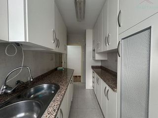 Piso en venta en Barrio de Zaidín en Granada
