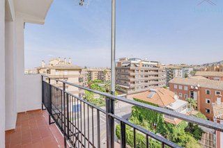 Piso en venta en Barrio de Zaidín en Granada