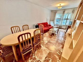 Piso en venta en Mercado en Alicante