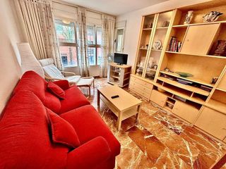 Piso en venta en Mercado en Alicante