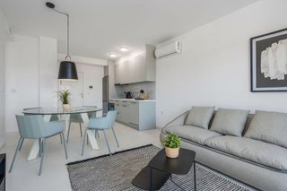 Piso en venta en San Miguel de Salinas