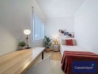 Piso en venta en Mercado en Alicante