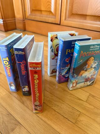 Lote 12 VHS Infantiles Disney y Más