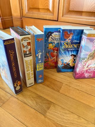 Lote 12 VHS Infantiles Disney y Más