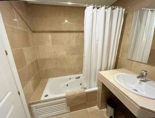 Piso en venta en San Luis de Sabinillas en Manilva