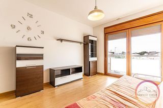 Piso en venta en Carballo